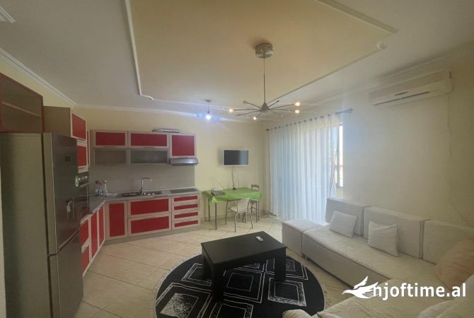 Shtepi me qera 1+1 ne Tirane - 35,000 Leke