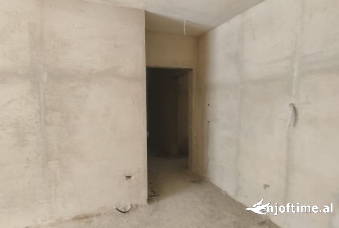 Shtepi ne shitje 1+1 ne Tirane - 72,000 Euro