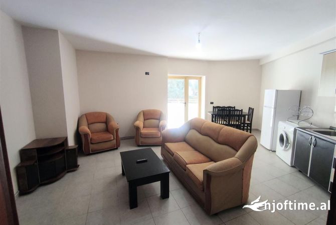 Shtepi ne shitje 1+1 ne Tirane - 90,000 Euro