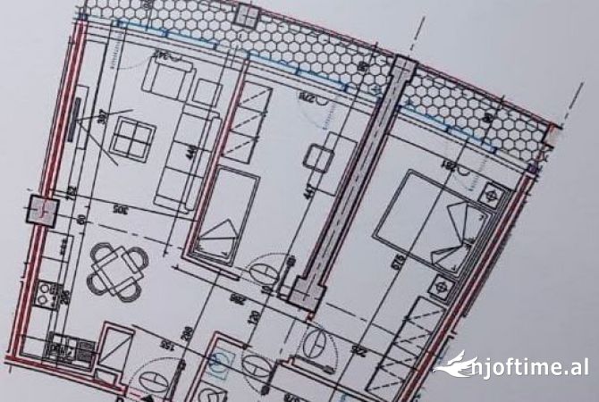 Ambient biznesi me qera 3+1 ne Tirane - 1,000 Euro