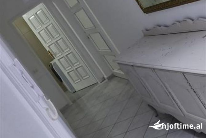 Shtepi ne shitje 2+1 ne Tirane - 150,000 Euro