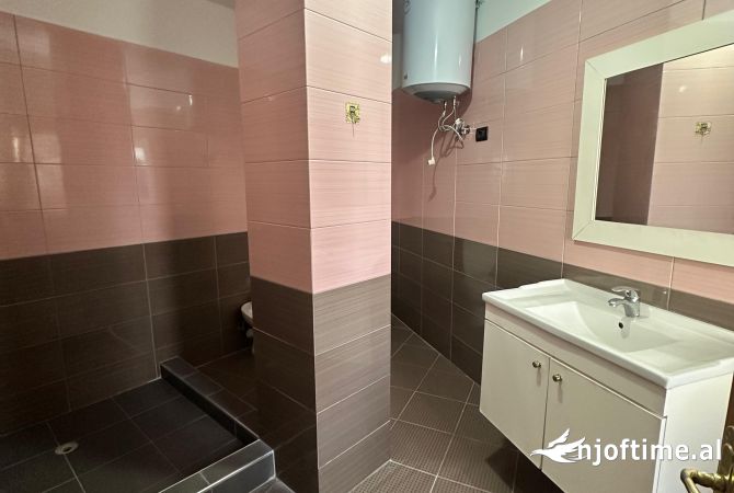 Apartment for rent in Tirana 7+1, Furnished