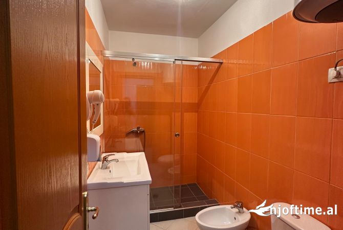 Apartment for rent in Tirana 7+1, Furnished