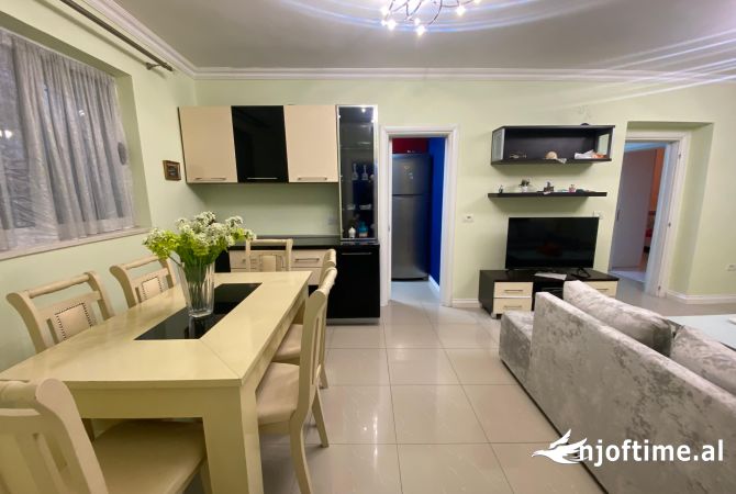 Casa in affitto 4+1 a Tirana - 800 Euro