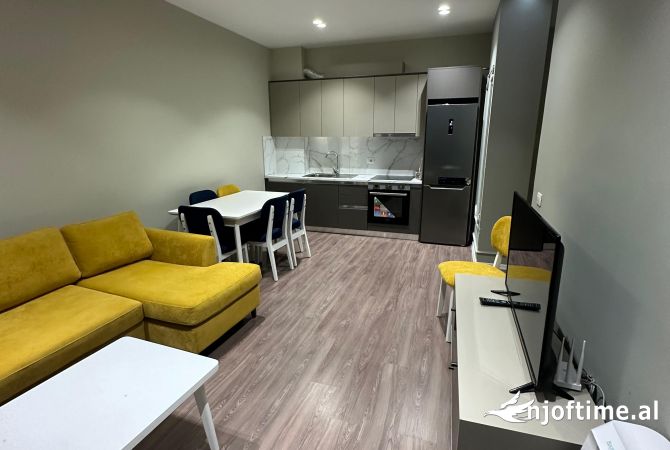Shtepi me qera 2+1 ne Tirane - 500 Euro