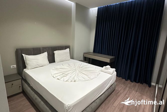 Shtepi me qera Apartament ne Tirane, 2+1, Mobilimi E mobiluar, Pagesa 500  Euro.