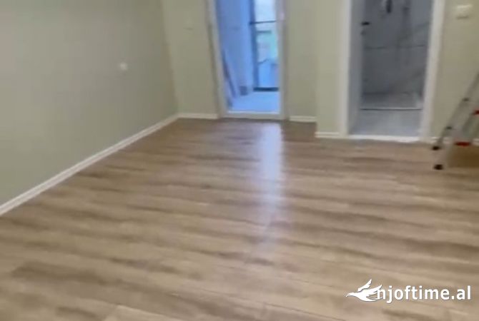 Shtepi me qera 2+1 ne Tirane - 700 Euro