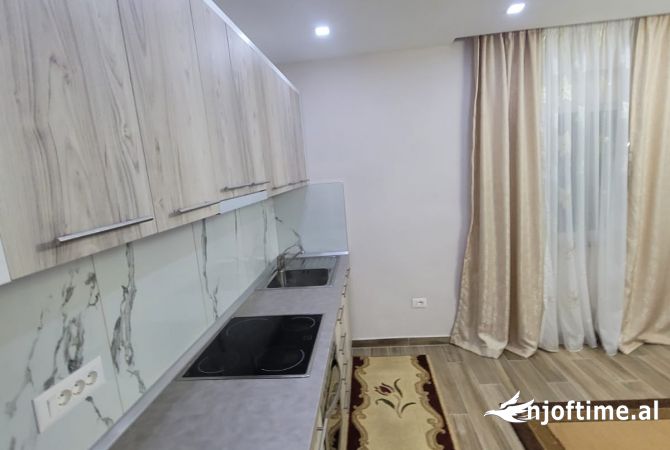 Shtepi ne shitje 2+1 ne Tirane - 125,000 Euro