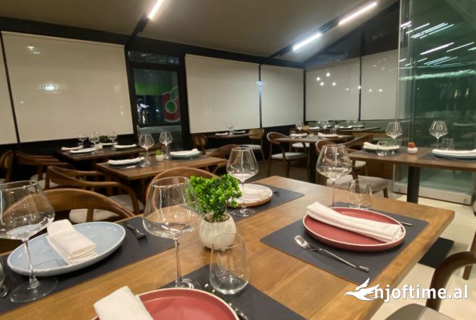 Ambient biznesi ne shitje 2+1 ne Tirane - 80,000 Euro