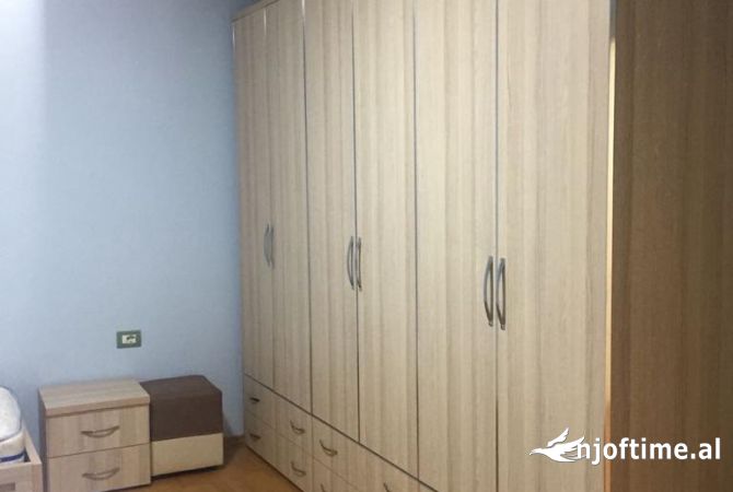 Shtepi me qera 1+1 ne Tirane - 400 Euro