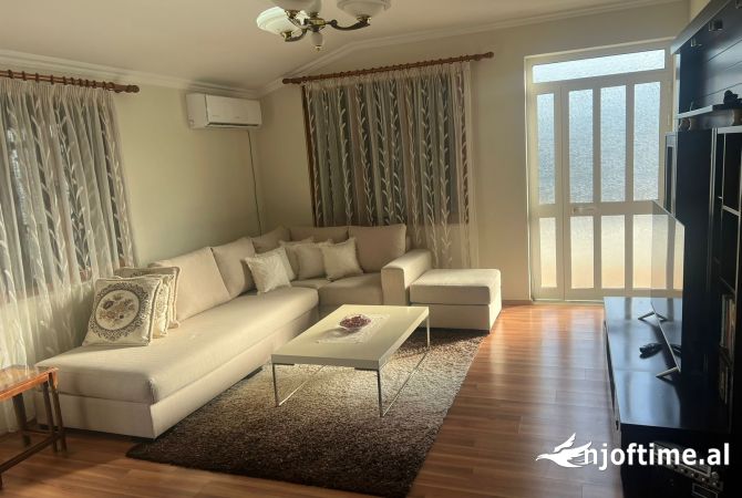Shtepi me qera 2+1 ne Tirane - 500 Euro