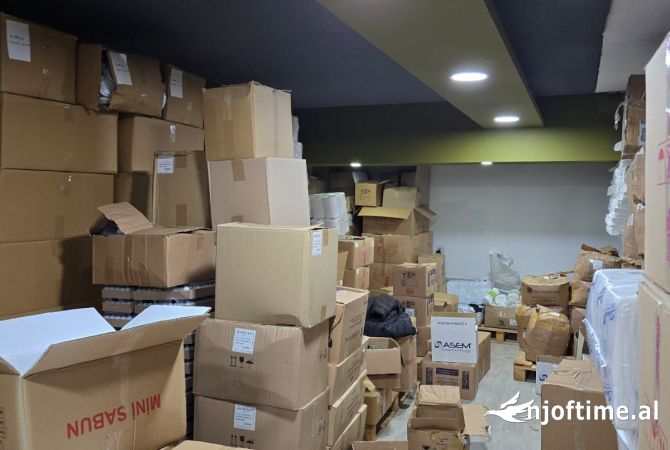 Ambient biznesi me qera 1+1 ne Tirane - 400 Euro