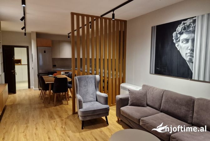 Shtepi ne shitje 2+1 ne Tirane - 130,000 Euro