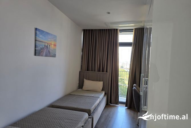 Shtepi me qera Apartament ne Tirane, 2+1, Mobilimi E mobiluar, Pagesa 1,500  Euro.