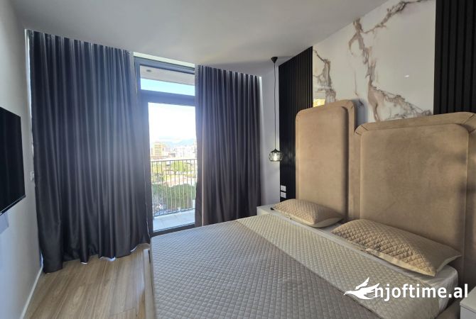 Shtepi me qera Apartament ne Tirane, 2+1, Mobilimi E mobiluar, Pagesa 1,500  Euro.