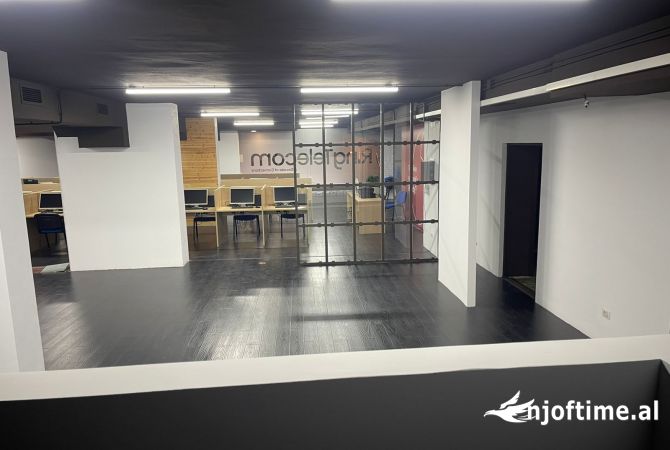 Ambient biznesi me qera 1+1 ne Tirane - 4,500 Euro