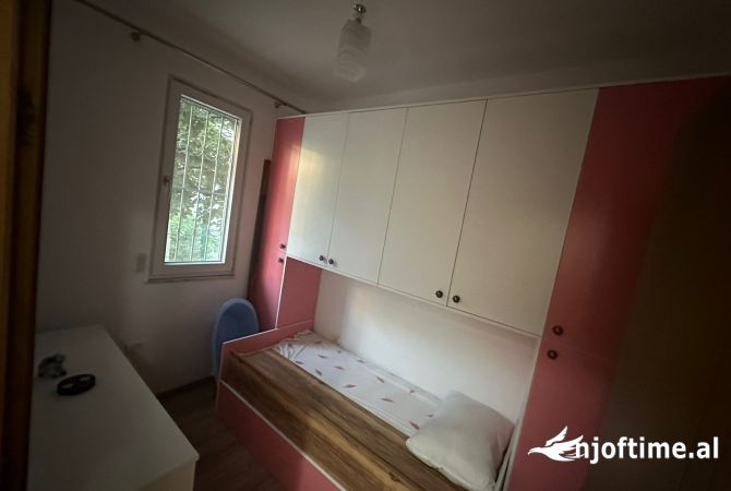 Shtepi me qera 2+1 ne Tirane - 750 Euro