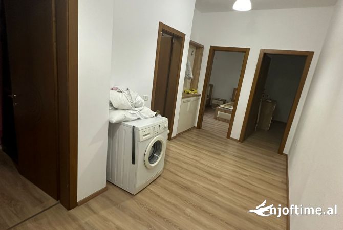 Shtepi me qera Apartament ne Tirane, 2+1, Mobilimi E mobiluar, Pagesa 750  Euro.