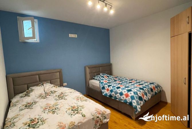 Shtepi me qera 2+1 ne Tirane - 450 Euro