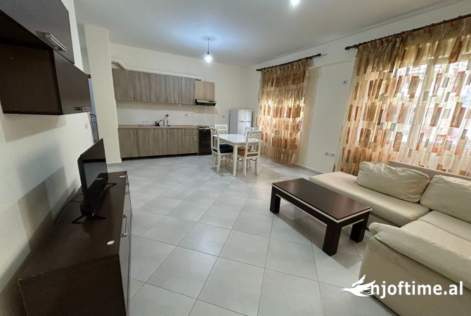 Shtepi ne shitje 1+1 ne Tirane - 138,000 Euro