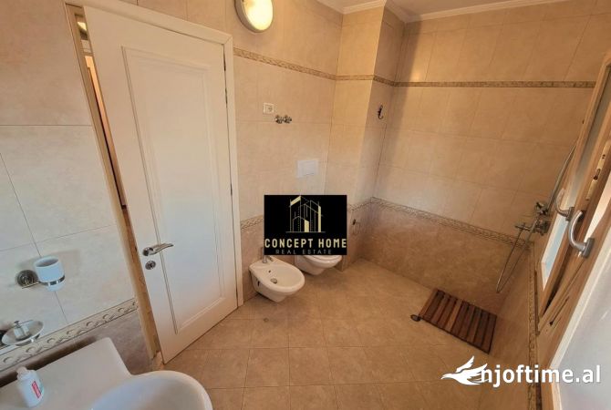 Shtepi me qera 2+1 ne Tirane - 1,200 Euro