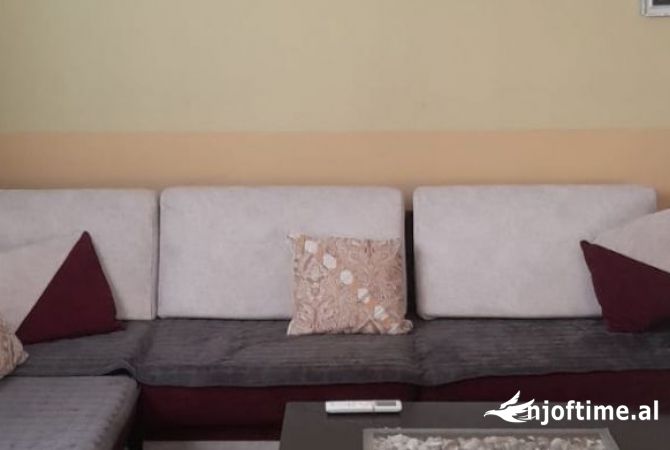 Shtepi me qera 1+1 ne Tirane - 350 Euro