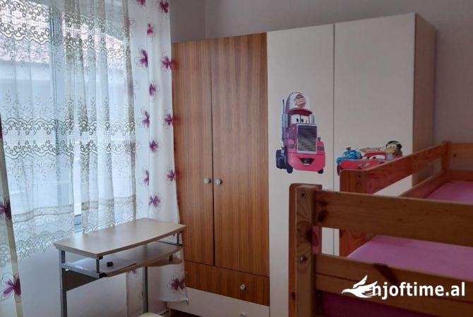 Shtepi me qera 2+1 ne Tirane - 500 Euro