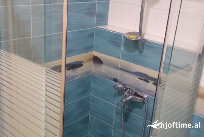 Shtepi me qera Apartament ne Tirane, 1+1, Mobilimi E mobiluar, Pagesa 550  Euro.