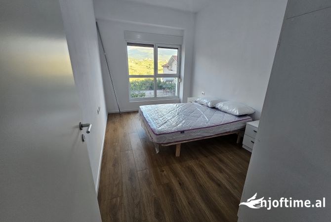 Shtepi me qera 1+1 ne Tirane - 400 Euro