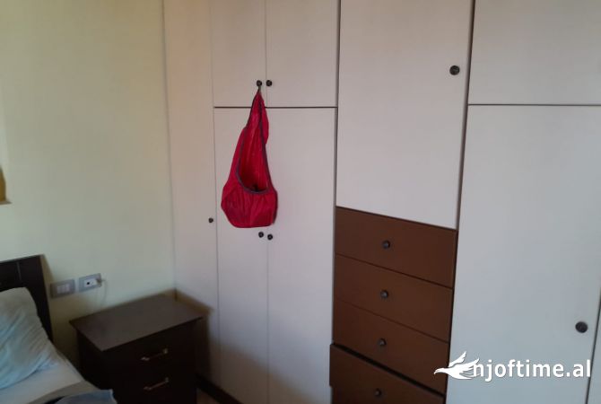 Shtepi ne shitje 3+1 ne Tirane - 300,000 Euro