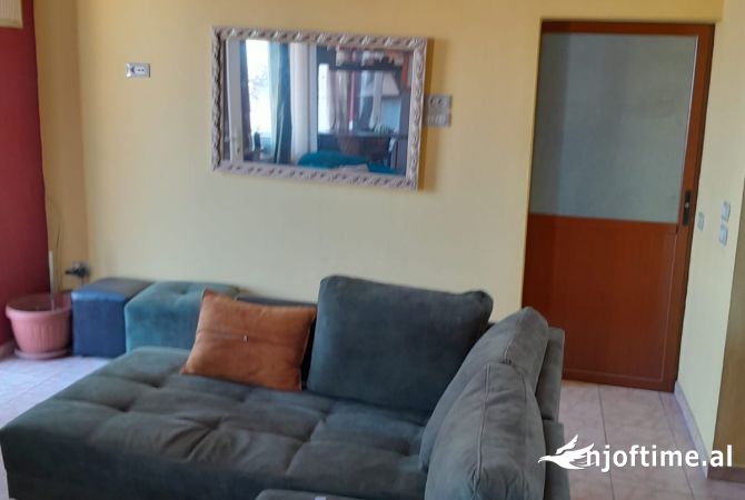 Shtepi ne shitje 3+1 ne Tirane - 300,000 Euro