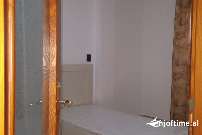 Casa in affitto 2+1 a Tirana - 300 Euro