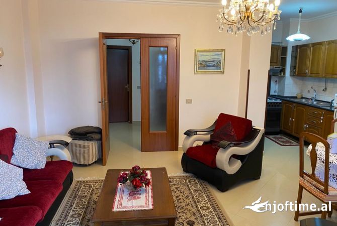Casa in affitto 2+1 a Tirana - 800 Euro