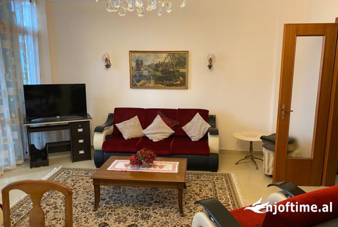 Casa in affitto 2+1 a Tirana - 800 Euro