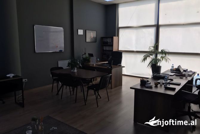 Ambient biznesi ne shitje 1+1 ne Tirane - 200,000 Euro