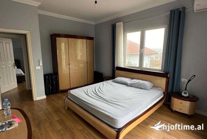 Shtepi me qera Apartament ne Tirane, 4+1, Mobilimi E mobiluar, Pagesa 2,000  Euro.