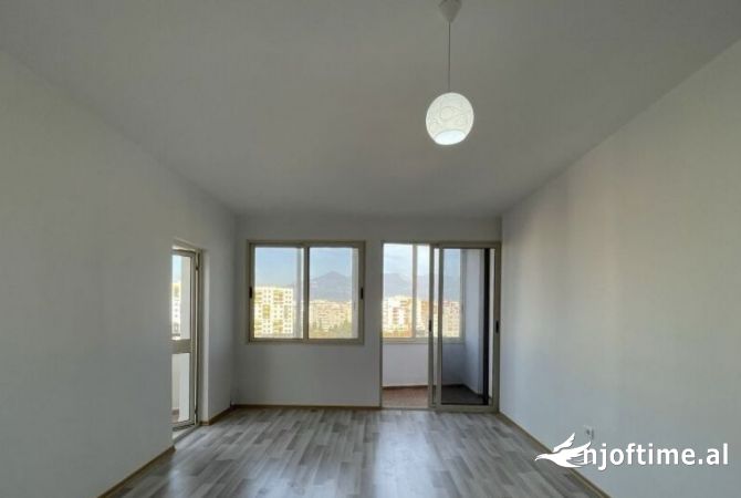 Shtepi ne shitje 2+1 ne Tirane - 128,000 Euro
