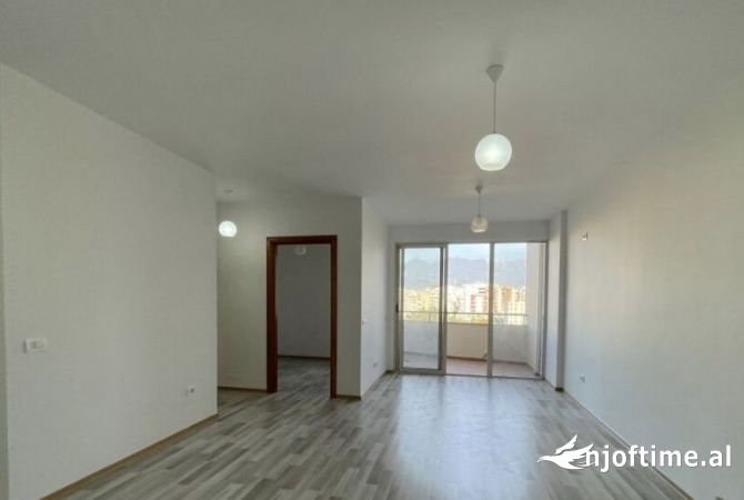 Shtepi ne shitje 2+1 ne Tirane - 128,000 Euro