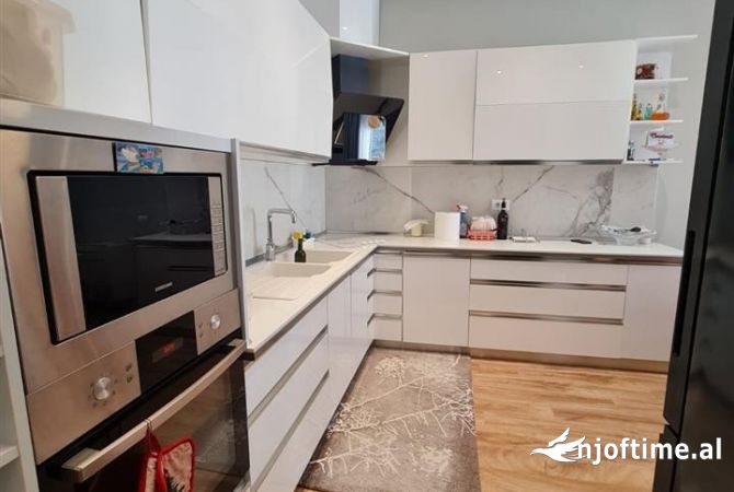 Casa in vendita 3+1 a Tirana - 430,000 Euro