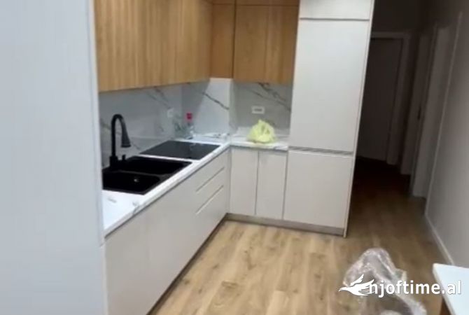 Shtepi ne shitje 2+1 ne Tirane - 200,000 Euro
