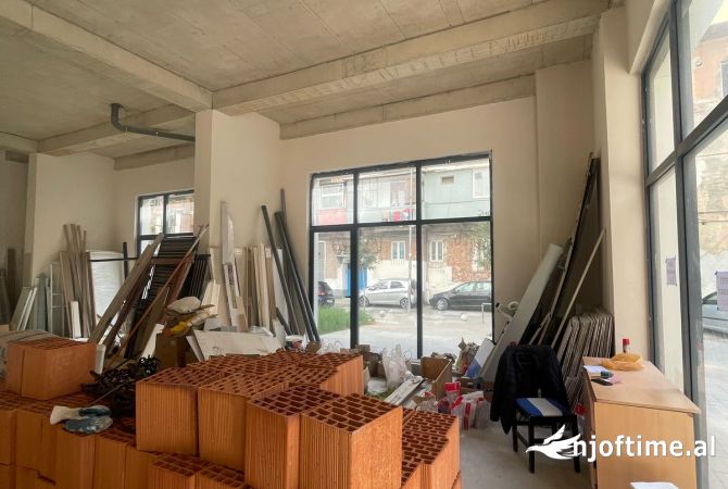 Ambient biznesi ne shitje 1+1 ne Tirane - 387,000 Euro