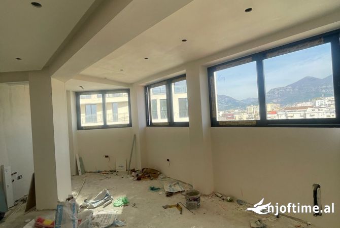 Shtepi ne shitje 2+1 ne Tirane - 273,000 Euro