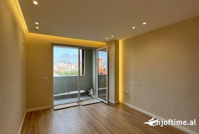 Shtepi ne shitje 2+1 ne Tirane - 165,000 Euro