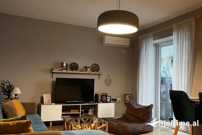Shtepi me qera 1+1 ne Tirane - 650 Euro