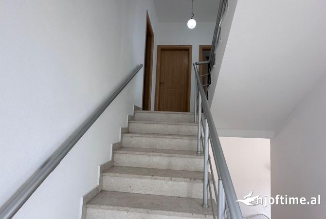 Luxury villas for sale in Durres 6+1, Furnished