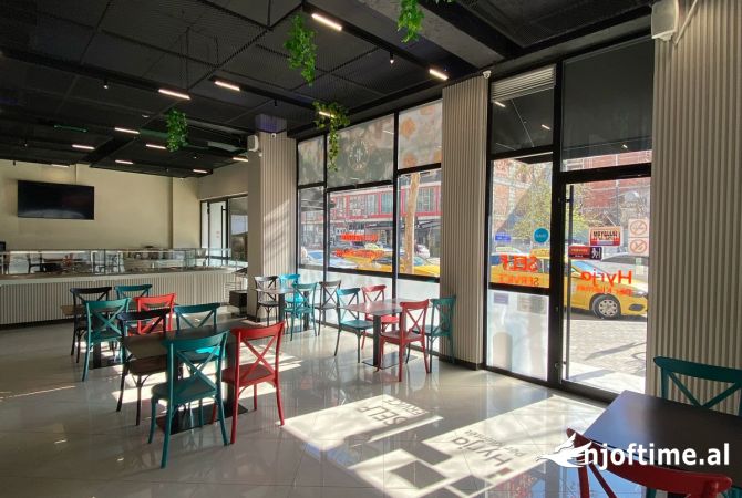Ambient biznesi ne shitje 2+1 ne Tirane - 150,000 Euro
