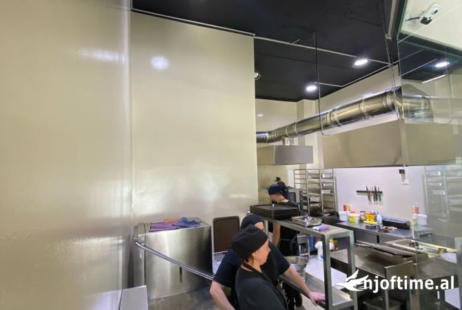 Shitet biznesi "Menxe" ne Astir/ 150'000 Euro 