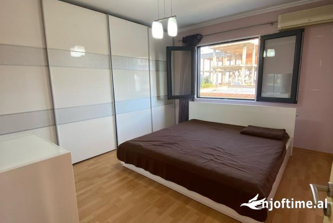 Shtepi ne shitje 4+1 ne Tirane - 330,000 Euro