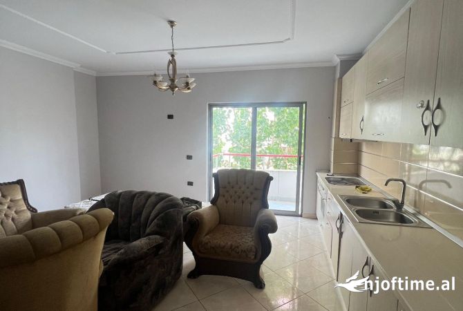 Shtepi ne shitje 2+1 ne Tirane - 140,000 Euro