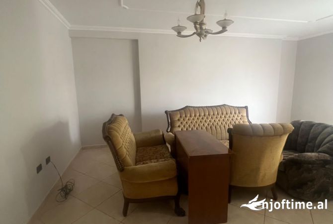 Shtepi ne shitje 2+1 ne Tirane - 140,000 Euro